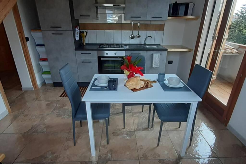 Casa Cao Appartamento "L'Ulivo" Nurachi Exterior foto